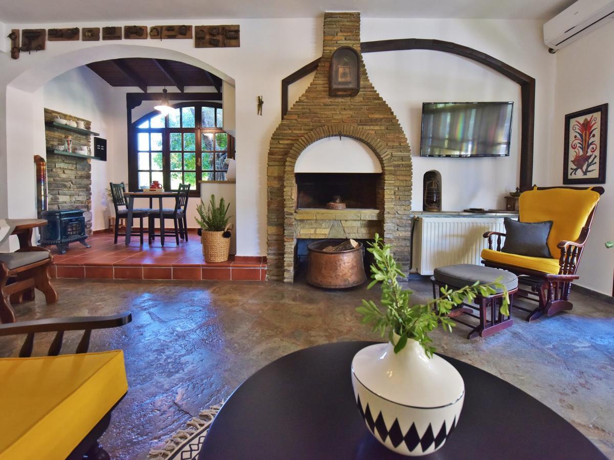 Ares Garden House - Halkidiki